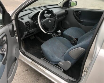 Серый Опель Корса, объемом двигателя 1.2 л и пробегом 160 тыс. км за 2700 $, фото 9 на Automoto.ua