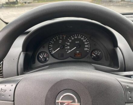 Серый Опель Корса, объемом двигателя 1 л и пробегом 150 тыс. км за 3300 $, фото 9 на Automoto.ua