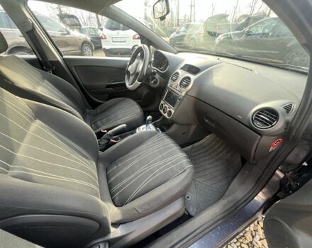 Серый Опель Корса, объемом двигателя 1.2 л и пробегом 181 тыс. км за 4799 $, фото 9 на Automoto.ua