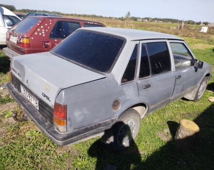 Сірий Опель Корса, об'ємом двигуна 0 л та пробігом 500 тис. км за 750 $, фото 3 на Automoto.ua