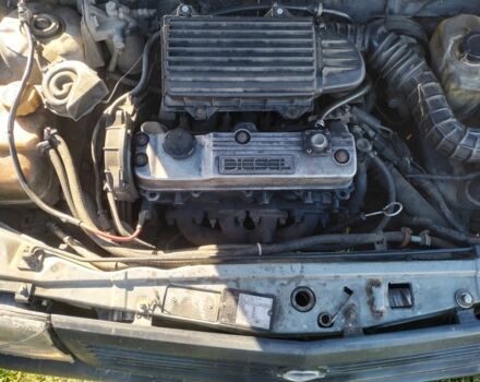 Сірий Опель Корса, об'ємом двигуна 0 л та пробігом 500 тис. км за 750 $, фото 5 на Automoto.ua