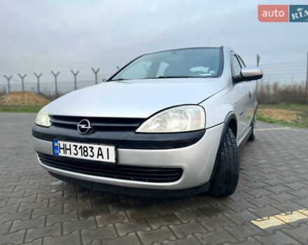 Серый Опель Корса, объемом двигателя 1.2 л и пробегом 195 тыс. км за 3400 $, фото 1 на Automoto.ua