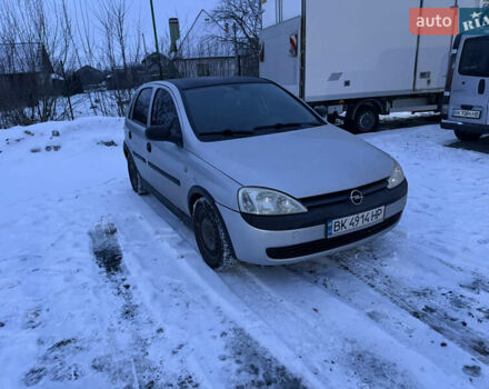 Сірий Опель Корса, об'ємом двигуна 0.97 л та пробігом 250 тис. км за 2500 $, фото 1 на Automoto.ua
