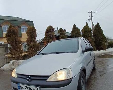 Серый Опель Корса, объемом двигателя 1 л и пробегом 251 тыс. км за 3200 $, фото 1 на Automoto.ua