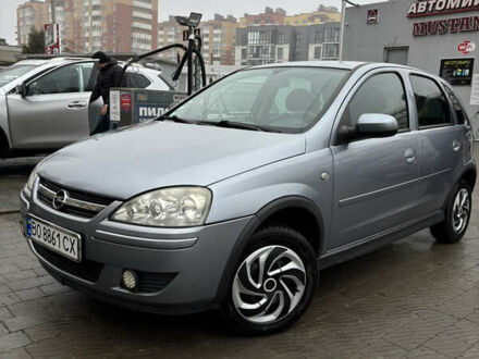 Серый Опель Корса, объемом двигателя 1 л и пробегом 137 тыс. км за 3600 $, фото 1 на Automoto.ua
