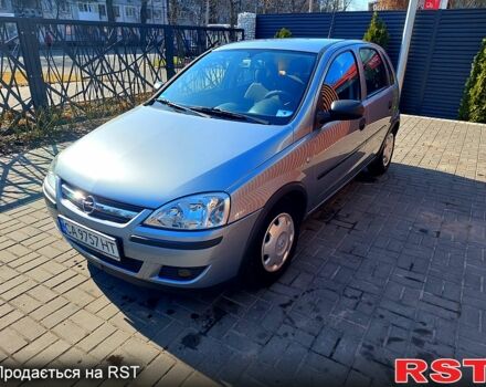 Сірий Опель Корса, об'ємом двигуна 12 л та пробігом 134 тис. км за 4300 $, фото 1 на Automoto.ua