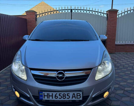 Сірий Опель Корса, об'ємом двигуна 1.36 л та пробігом 208 тис. км за 5200 $, фото 1 на Automoto.ua