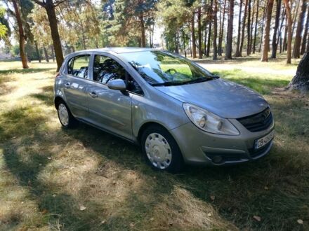 Опель Корса 2007 в Чернигове на Automoto.ua Серый Опель Корса, объемом двигателя 1.2 л и пробегом 225 тыс. км за 4500 $, фото 1 на Automoto.ua