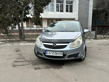 Опель Корса 2008 у Черкасах на Automoto.ua Сірий Опель Корса, об'ємом двигуна 1.2 л та пробігом 310 тис. км за 5100 $, фото 1 на Automoto.ua