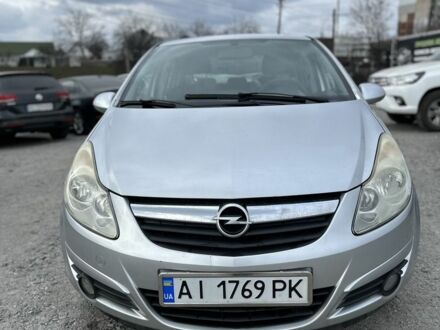 Серый Опель Корса, объемом двигателя 1.2 л и пробегом 97 тыс. км за 5000 $, фото 1 на Automoto.ua