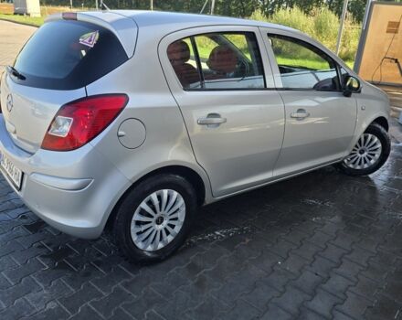 Сірий Опель Корса, об'ємом двигуна 1 л та пробігом 127 тис. км за 3200 $, фото 1 на Automoto.ua