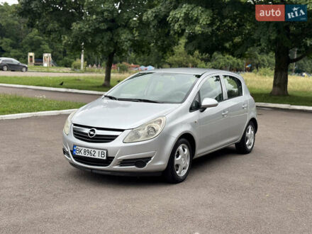 Опель Корса 2008 в Ровно на Automoto.ua Серый Опель Корса, объемом двигателя 1.25 л и пробегом 280 тыс. км за 3850 $, фото 1 на Automoto.ua