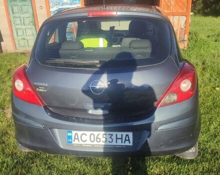 Серый Опель Корса, объемом двигателя 1 л и пробегом 184 тыс. км за 3000 $, фото 1 на Automoto.ua