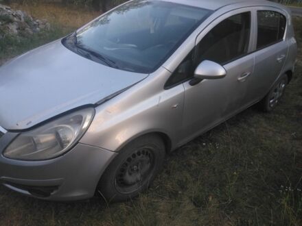 Сірий Опель Корса, об'ємом двигуна 10 л та пробігом 248 тис. км за 1750 $, фото 1 на Automoto.ua