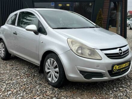 Серый Опель Корса, объемом двигателя 1.3 л и пробегом 265 тыс. км за 3999 $, фото 1 на Automoto.ua