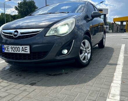 Сірий Опель Корса, об'ємом двигуна 1.3 л та пробігом 252 тис. км за 5700 $, фото 1 на Automoto.ua