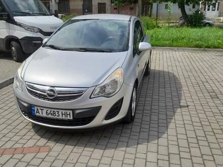 Опель Корса 2011 в Калуше на Automoto.ua Серый Опель Корса, объемом двигателя 1.4 л и пробегом 177 тыс. км за 5500 $, фото 1 на Automoto.ua