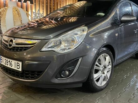 Сірий Опель Корса, об'ємом двигуна 1.2 л та пробігом 242 тис. км за 4700 $, фото 1 на Automoto.ua