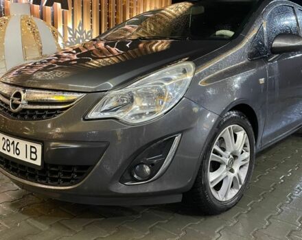 Сірий Опель Корса, об'ємом двигуна 1.2 л та пробігом 242 тис. км за 4700 $, фото 1 на Automoto.ua