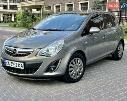 Сірий Опель Корса, об'ємом двигуна 1.23 л та пробігом 193 тис. км за 6500 $, фото 1 на Automoto.ua