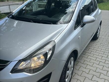 Опель Корса 2013 в Ходорів на Automoto.ua Серый Опель Корса, объемом двигателя 1.2 л и пробегом 180 тыс. км за 4900 $, фото 1 на Automoto.ua