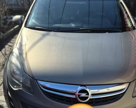 Серый Опель Корса, объемом двигателя 1.2 л и пробегом 135 тыс. км за 6500 $, фото 1 на Automoto.ua