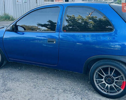 Синий Опель Корса, объемом двигателя 1.2 л и пробегом 100 тыс. км за 5500 $, фото 4 на Automoto.ua