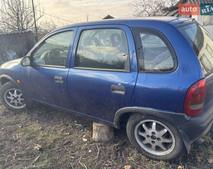 Синий Опель Корса, объемом двигателя 0 л и пробегом 150 тыс. км за 700 $, фото 2 на Automoto.ua