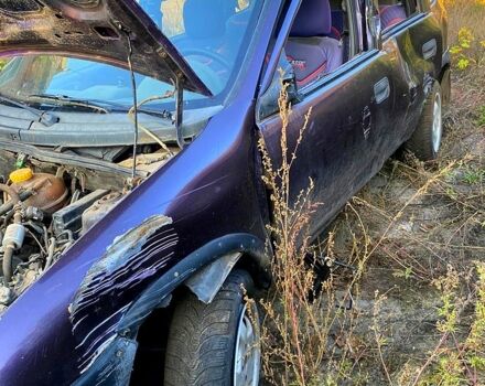 Синій Опель Корса, об'ємом двигуна 1.4 л та пробігом 0 тис. км за 500 $, фото 5 на Automoto.ua