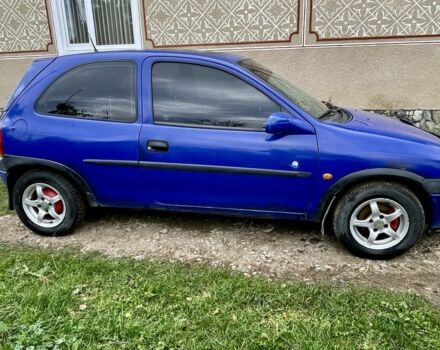 Синий Опель Корса, объемом двигателя 1.2 л и пробегом 190 тыс. км за 1700 $, фото 3 на Automoto.ua