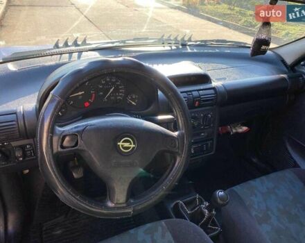 Синій Опель Корса, об'ємом двигуна 1.5 л та пробігом 320 тис. км за 2200 $, фото 13 на Automoto.ua