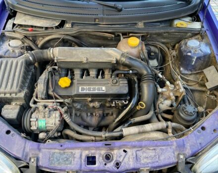 Синій Опель Корса, об'ємом двигуна 1.5 л та пробігом 320 тис. км за 2200 $, фото 4 на Automoto.ua