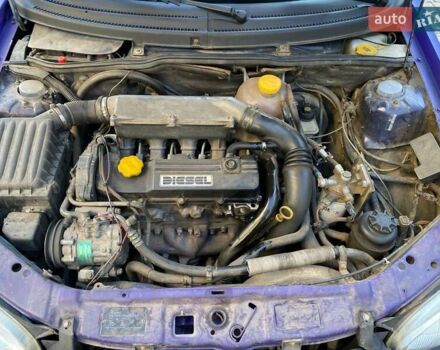 Синій Опель Корса, об'ємом двигуна 1.5 л та пробігом 320 тис. км за 2200 $, фото 3 на Automoto.ua