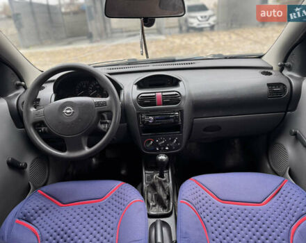 Синий Опель Корса, объемом двигателя 1.2 л и пробегом 200 тыс. км за 2200 $, фото 9 на Automoto.ua