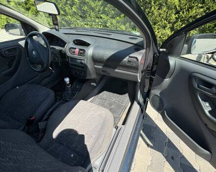 Синий Опель Корса, объемом двигателя 1.2 л и пробегом 152 тыс. км за 2200 $, фото 15 на Automoto.ua