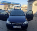 Синий Опель Корса, объемом двигателя 1 л и пробегом 188 тыс. км за 2950 $, фото 1 на Automoto.ua