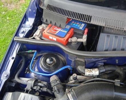 Синий Опель Корса, объемом двигателя 1.2 л и пробегом 281 тыс. км за 3000 $, фото 3 на Automoto.ua