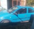 Синий Опель Корса, объемом двигателя 1 л и пробегом 300 тыс. км за 2500 $, фото 1 на Automoto.ua