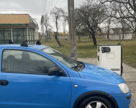 Синій Опель Корса, об'ємом двигуна 1 л та пробігом 200 тис. км за 1700 $, фото 2 на Automoto.ua