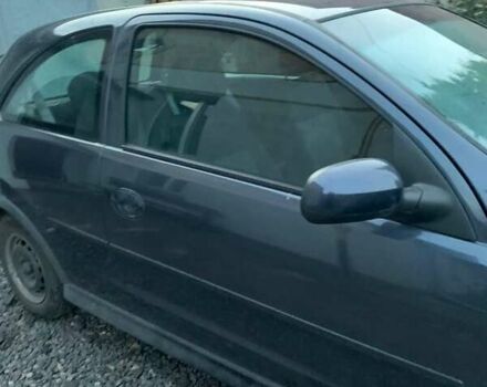 Синій Опель Корса, об'ємом двигуна 1 л та пробігом 145 тис. км за 4000 $, фото 3 на Automoto.ua