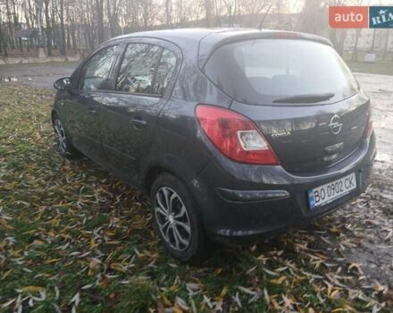 Синий Опель Корса, объемом двигателя 1.36 л и пробегом 253 тыс. км за 5000 $, фото 6 на Automoto.ua