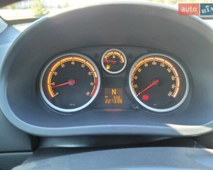 Синий Опель Корса, объемом двигателя 1.23 л и пробегом 227 тыс. км за 4400 $, фото 8 на Automoto.ua