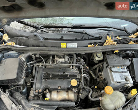 Синій Опель Корса, об'ємом двигуна 1.23 л та пробігом 247 тис. км за 4100 $, фото 14 на Automoto.ua