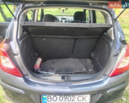 Синий Опель Корса, объемом двигателя 1.36 л и пробегом 253 тыс. км за 4700 $, фото 1 на Automoto.ua