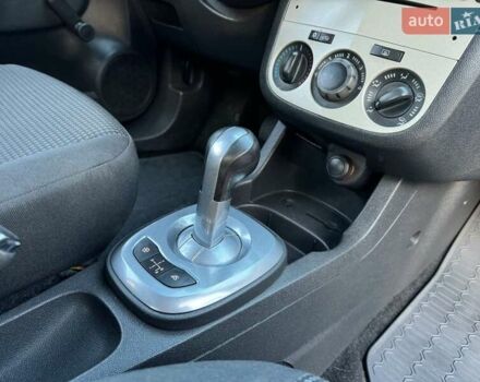 Опель Корса 2007 у Долине на Automoto.ua Синій Опель Корса, об'ємом двигуна 1.23 л та пробігом 170 тис. км за 4400 $, фото 2 на Automoto.ua