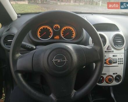 Синий Опель Корса, объемом двигателя 1.36 л и пробегом 253 тыс. км за 5000 $, фото 14 на Automoto.ua