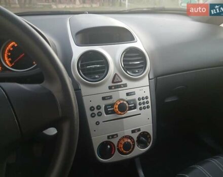 Синий Опель Корса, объемом двигателя 1.36 л и пробегом 253 тыс. км за 5000 $, фото 16 на Automoto.ua