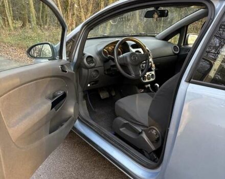 Синий Опель Корса, объемом двигателя 1.2 л и пробегом 226 тыс. км за 4300 $, фото 3 на Automoto.ua