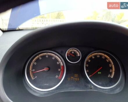 Синій Опель Корса, об'ємом двигуна 1.23 л та пробігом 218 тис. км за 3500 $, фото 2 на Automoto.ua