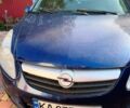 Синій Опель Корса, об'ємом двигуна 1.23 л та пробігом 160 тис. км за 3299 $, фото 1 на Automoto.ua